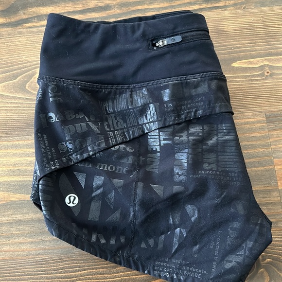 Size 4 - lululemon Speed up shorts - Picture 3 of 5